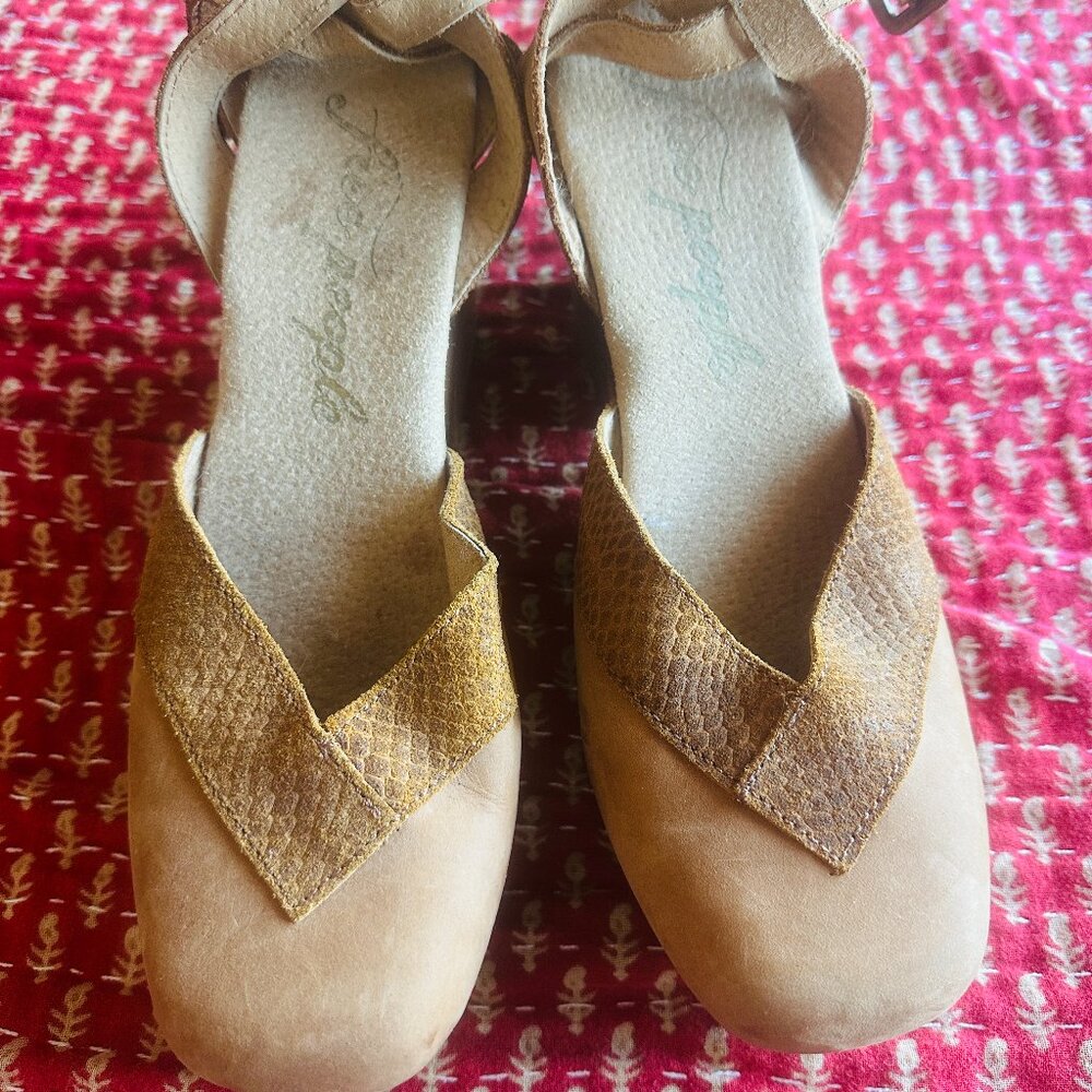 Free People Leather Clog Heels | Shoe Size 8.5